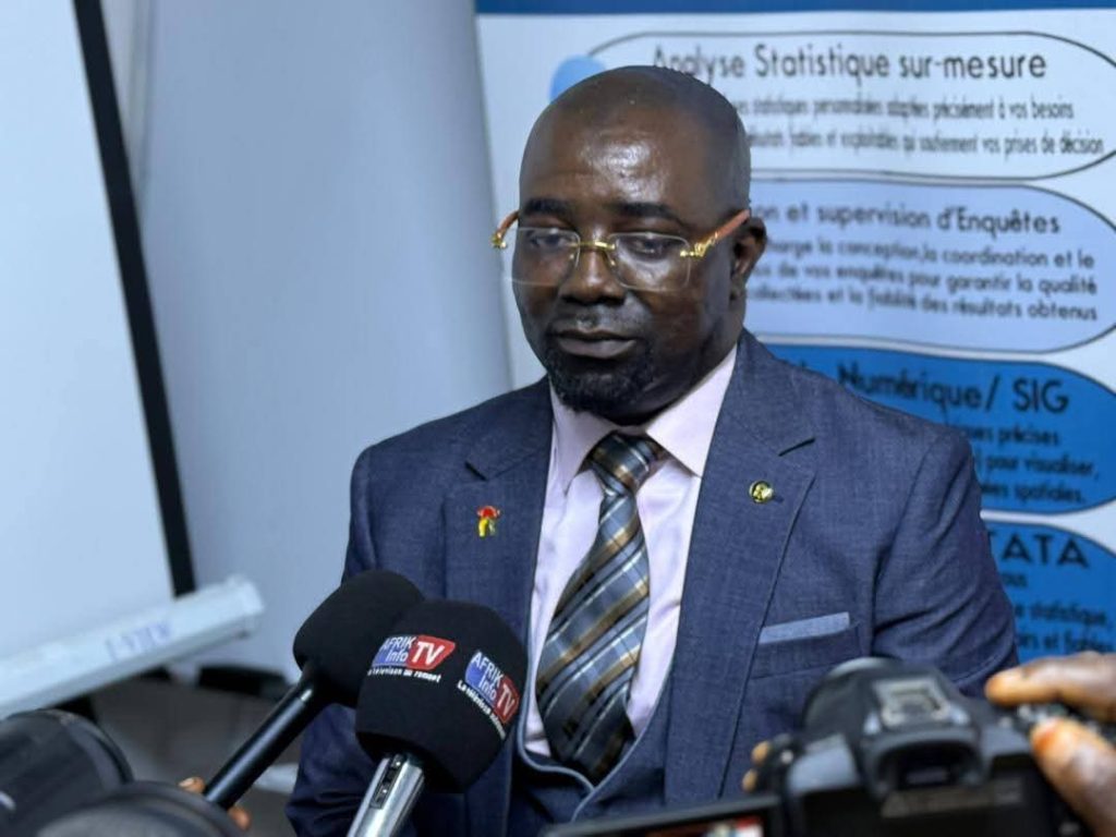 Moussa Doumbouya Consultant, Expert en Statistique 📉 CEO Crisse-Stat-Consulting